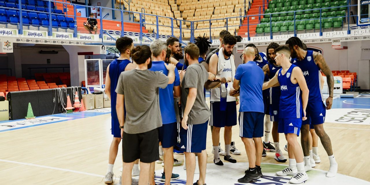 https://www.newbasketbrindisi.it/wp-content/uploads/2019/08/DAM_3631-1280x640.jpg