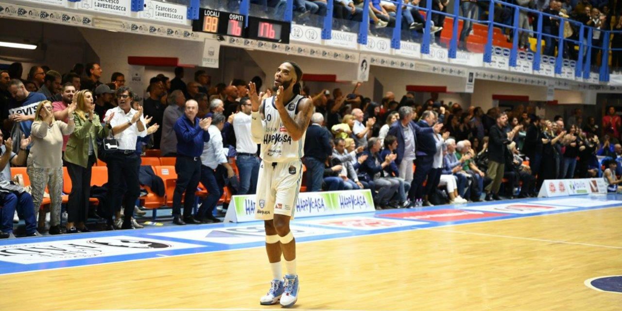 https://www.newbasketbrindisi.it/wp-content/uploads/2019/10/DSC_3626-1-1280x640.jpg