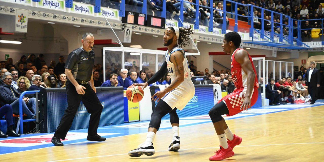 https://www.newbasketbrindisi.it/wp-content/uploads/2019/11/DSC_0316-1280x640.jpg