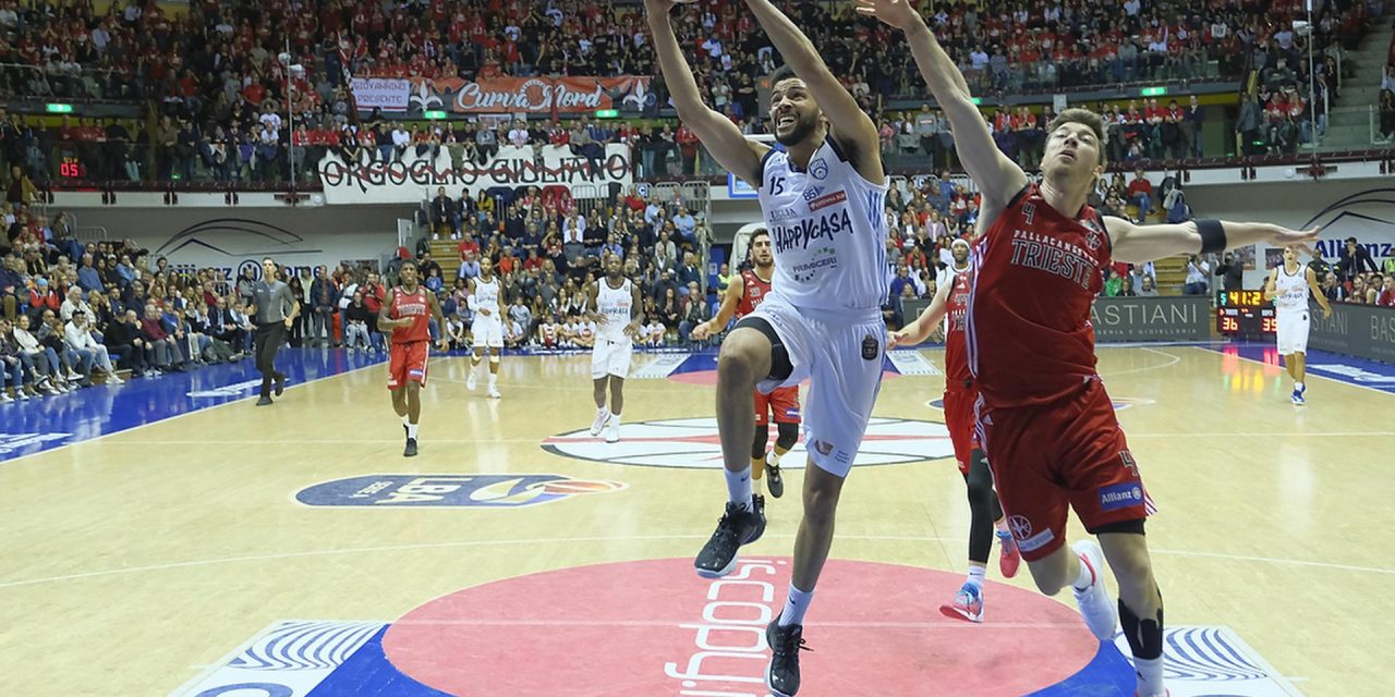 https://www.newbasketbrindisi.it/wp-content/uploads/2019/11/DSF0818-1-1280x640.jpg