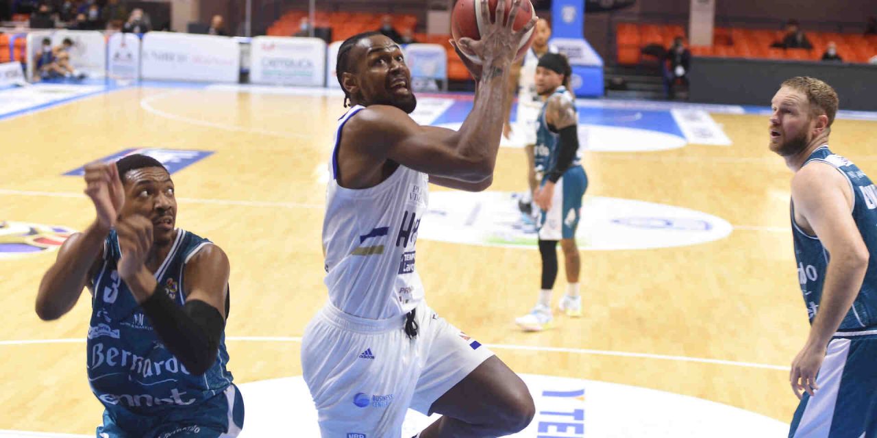 https://www.newbasketbrindisi.it/wp-content/uploads/2020/12/DSC_5953-1-1280x640.jpg