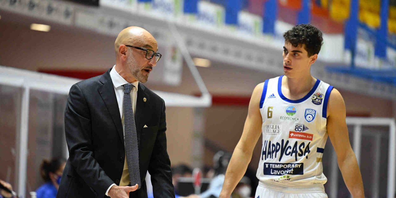 https://www.newbasketbrindisi.it/wp-content/uploads/2021/02/Z61_6715-1280x640.jpg