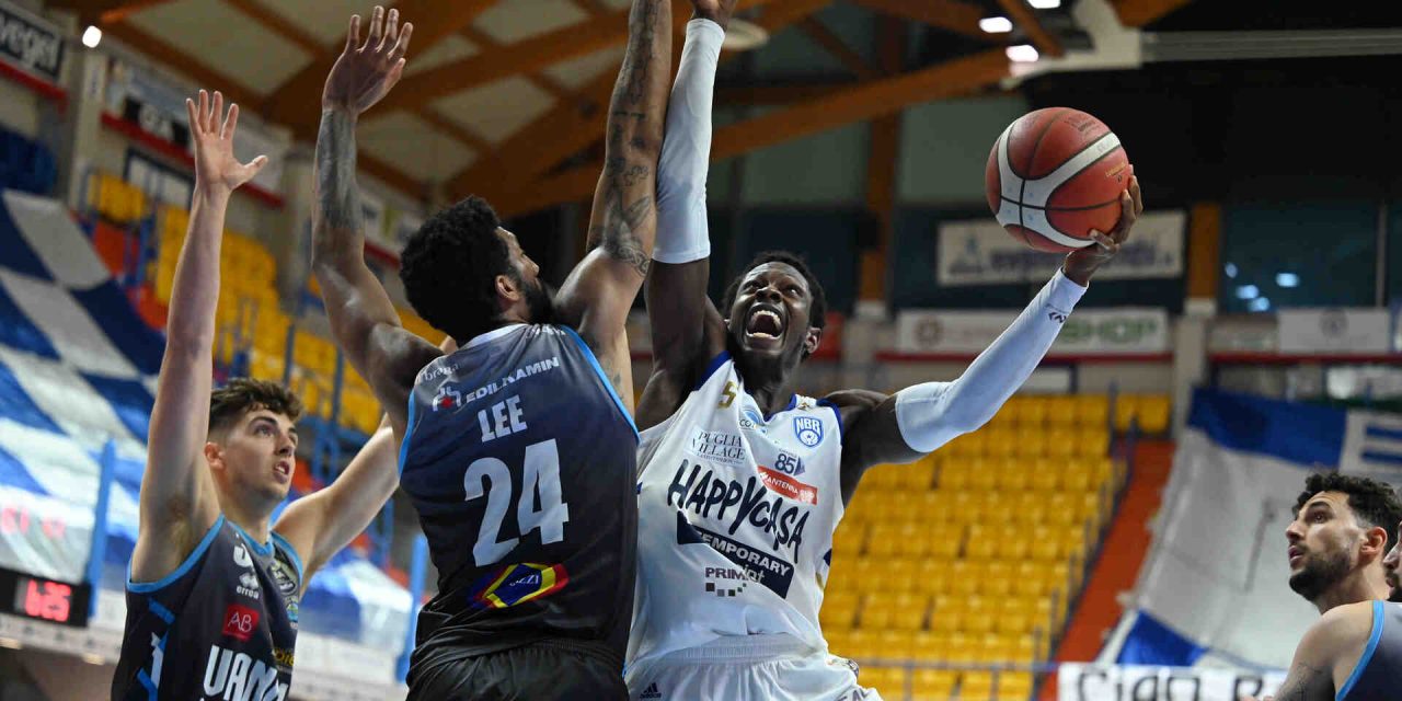 https://www.newbasketbrindisi.it/wp-content/uploads/2021/04/Z61_1288-1280x640.jpg