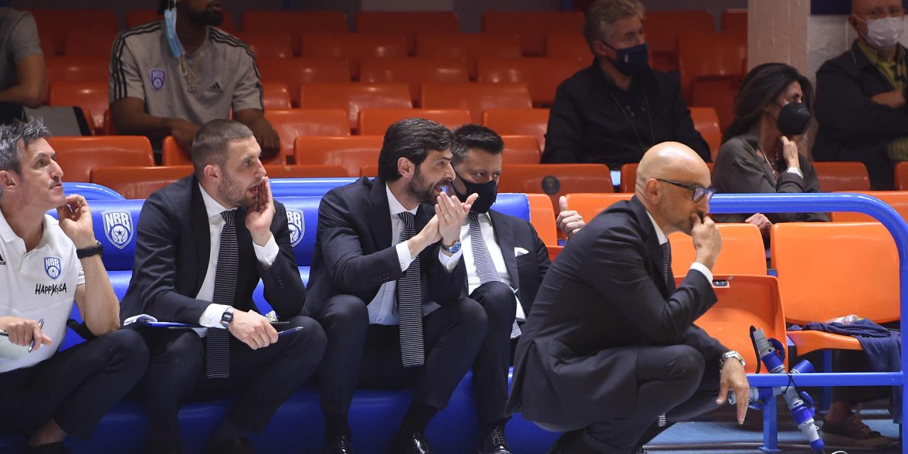 https://www.newbasketbrindisi.it/wp-content/uploads/2021/05/DSC_1789-1280x640.jpg