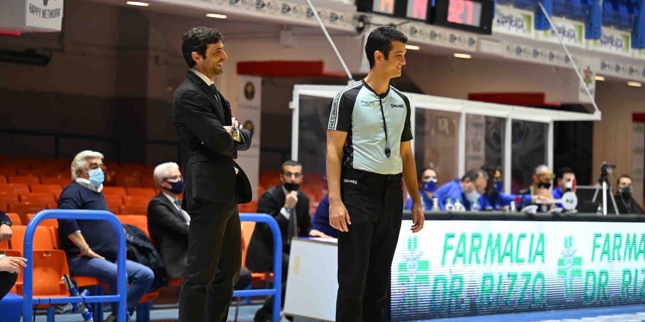 https://www.newbasketbrindisi.it/wp-content/uploads/2021/09/Z61_0928-1280x640.jpg