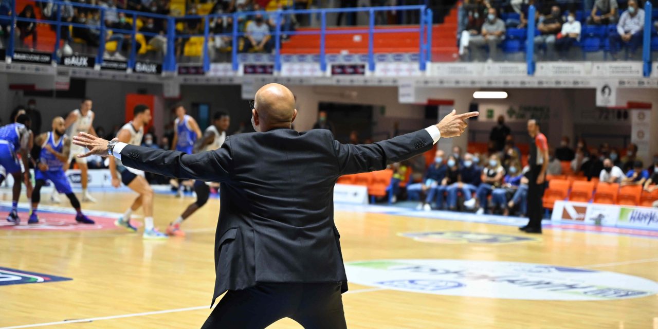 https://www.newbasketbrindisi.it/wp-content/uploads/2021/10/DSC_5711-1280x640.jpg