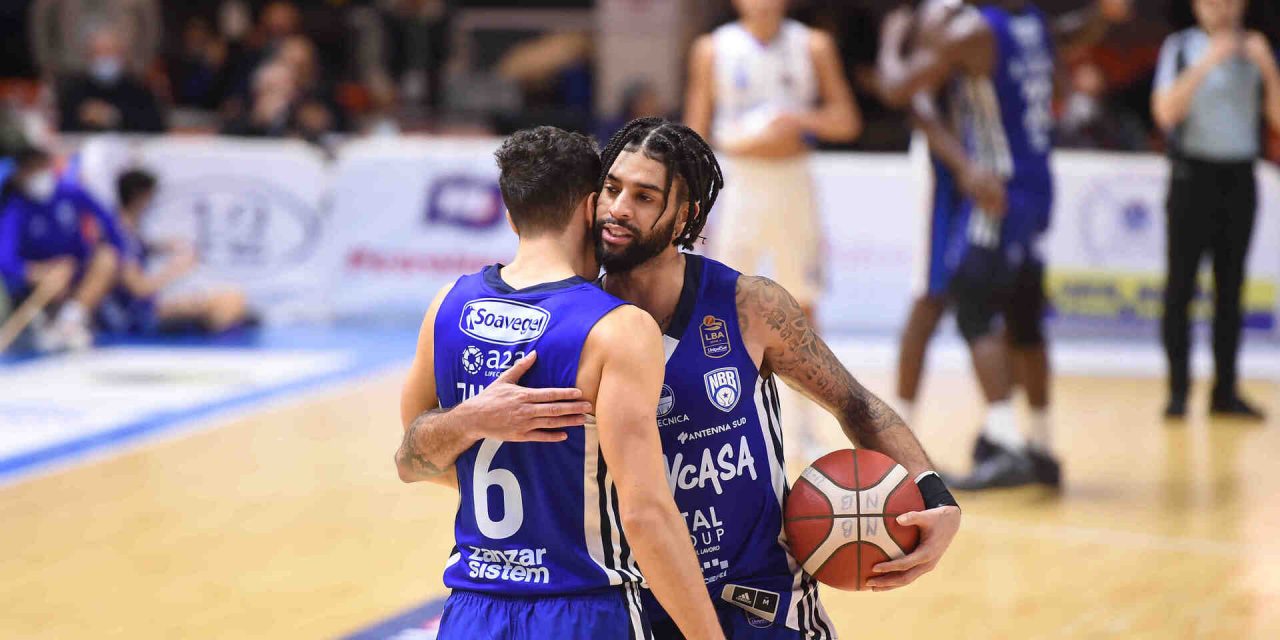 https://www.newbasketbrindisi.it/wp-content/uploads/2021/12/VIN_3424-1280x640.jpg