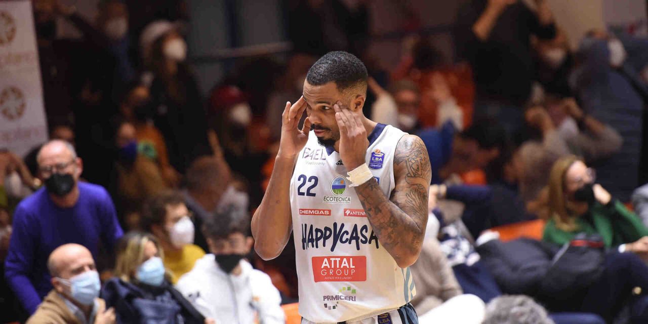 https://www.newbasketbrindisi.it/wp-content/uploads/2021/12/VIN_6454-1280x640.jpg