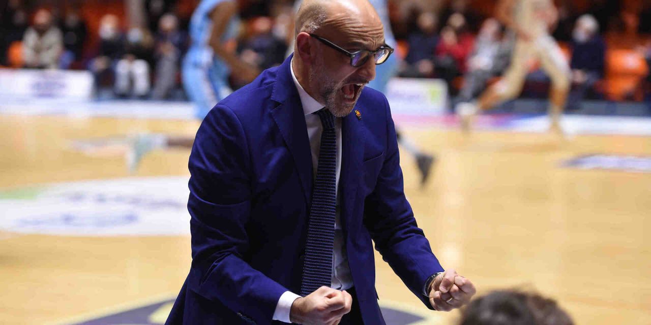 https://www.newbasketbrindisi.it/wp-content/uploads/2022/01/VIN_1203-1-1280x640.jpg