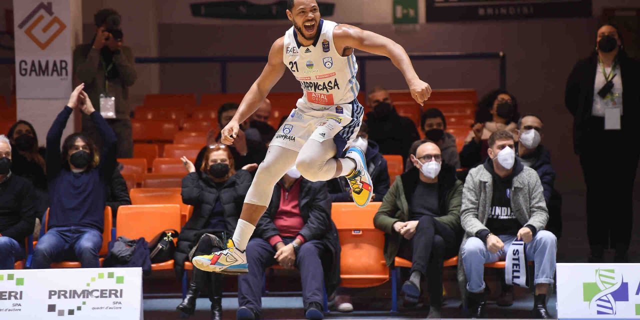 https://www.newbasketbrindisi.it/wp-content/uploads/2022/01/VIN_1213-1280x640.jpg
