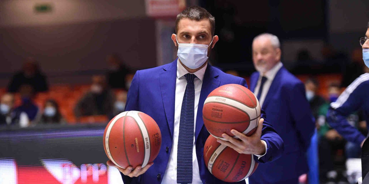 https://www.newbasketbrindisi.it/wp-content/uploads/2022/03/DSC_1881-1280x640.jpg