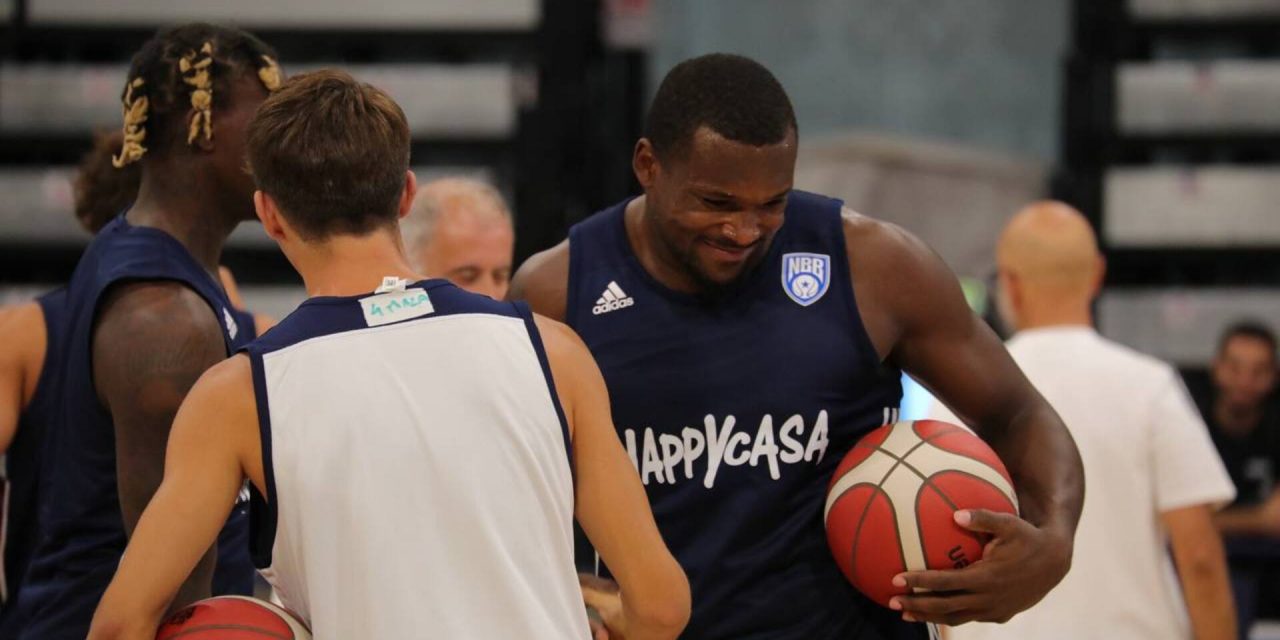 https://www.newbasketbrindisi.it/wp-content/uploads/2022/08/photo_2022-08-26_19-04-51-1280x640.jpg