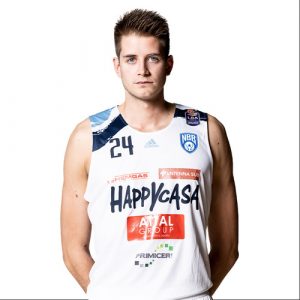 https://www.newbasketbrindisi.it/wp-content/uploads/2022/11/mezza-300x300.jpg