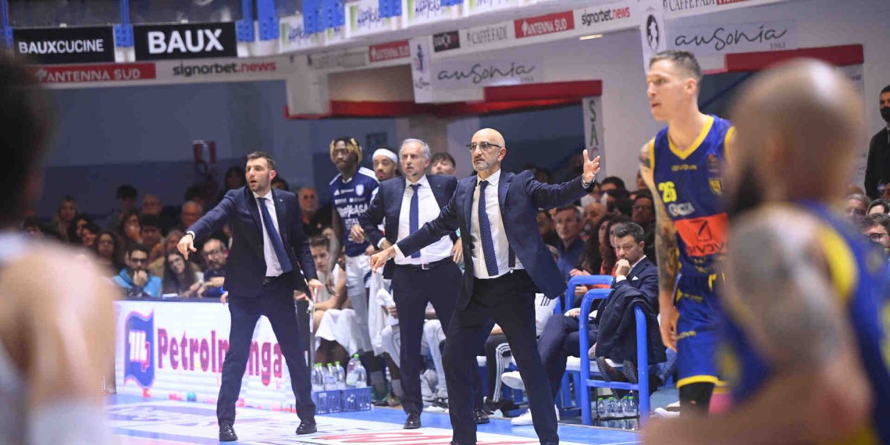 https://www.newbasketbrindisi.it/wp-content/uploads/2022/12/VIN_2475-1280x640.jpg