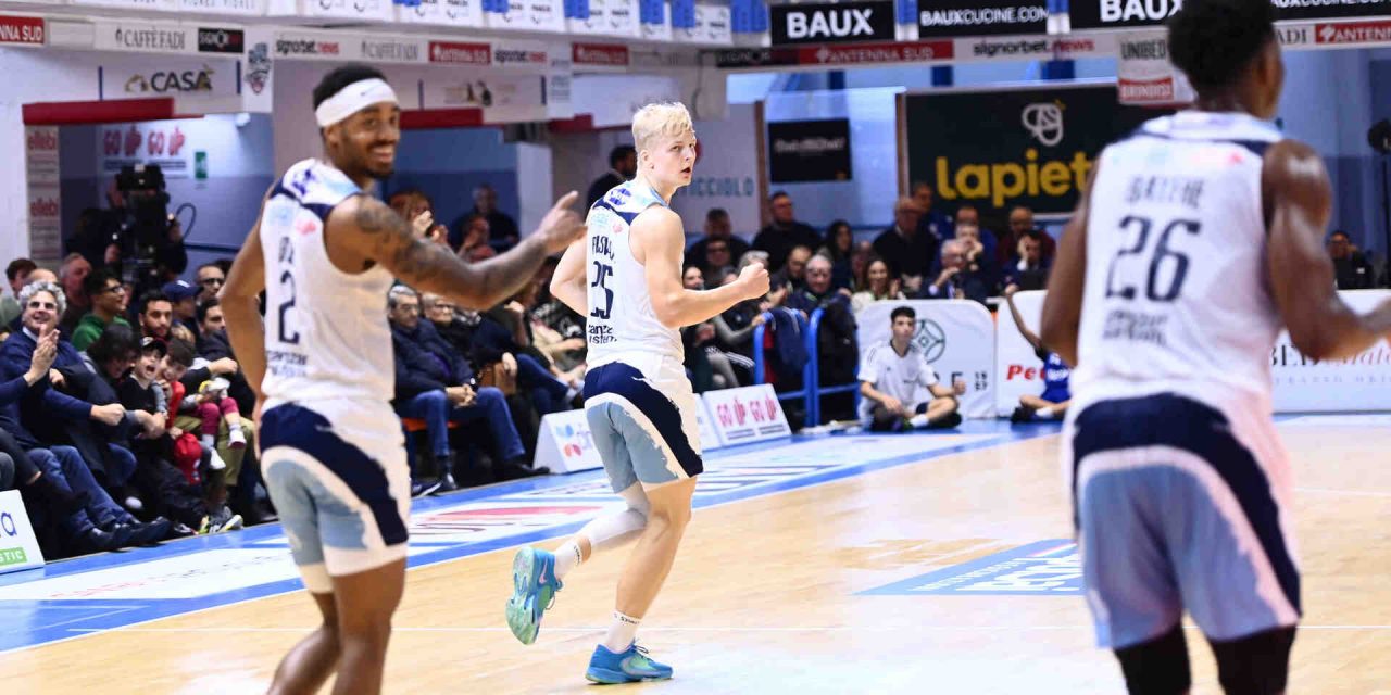 https://www.newbasketbrindisi.it/wp-content/uploads/2022/12/VIN_474-1280x640.jpg
