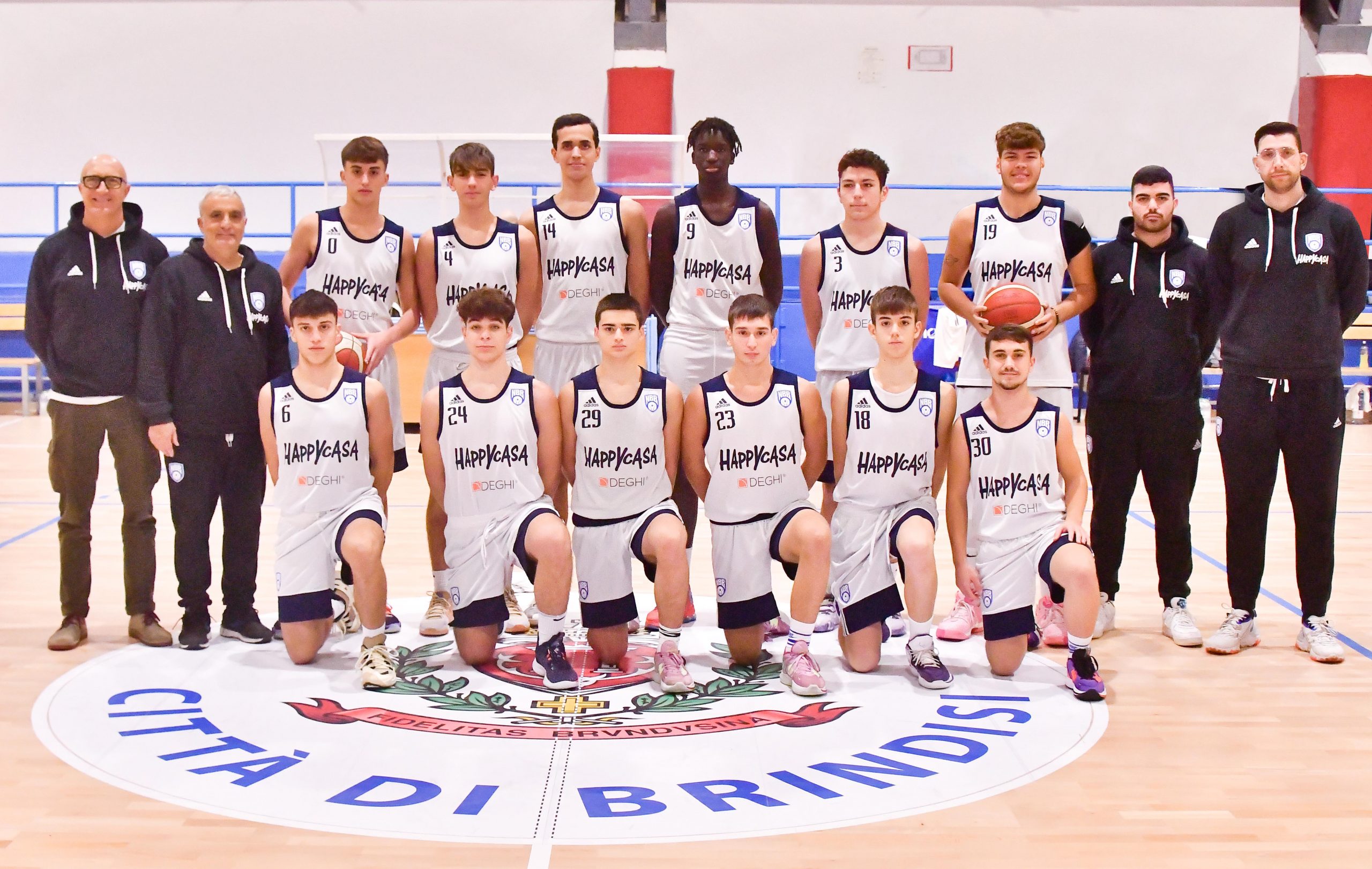 https://www.newbasketbrindisi.it/wp-content/uploads/2023/01/U17Ecc_Team-scaled.jpg