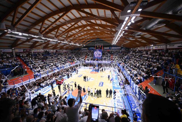 Brindisi-Roseto: divieto di vendita ai residenti nella Provincia di Teramo