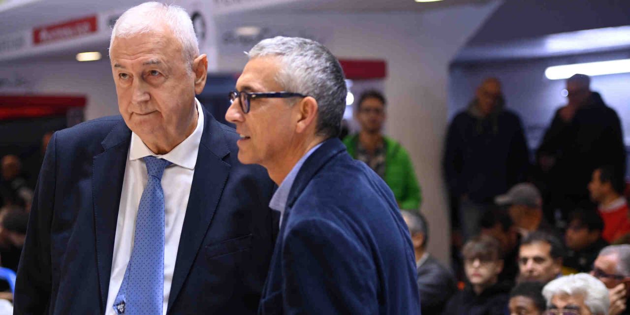 https://www.newbasketbrindisi.it/wp-content/uploads/2023/11/VIN_7188-1280x640.jpg