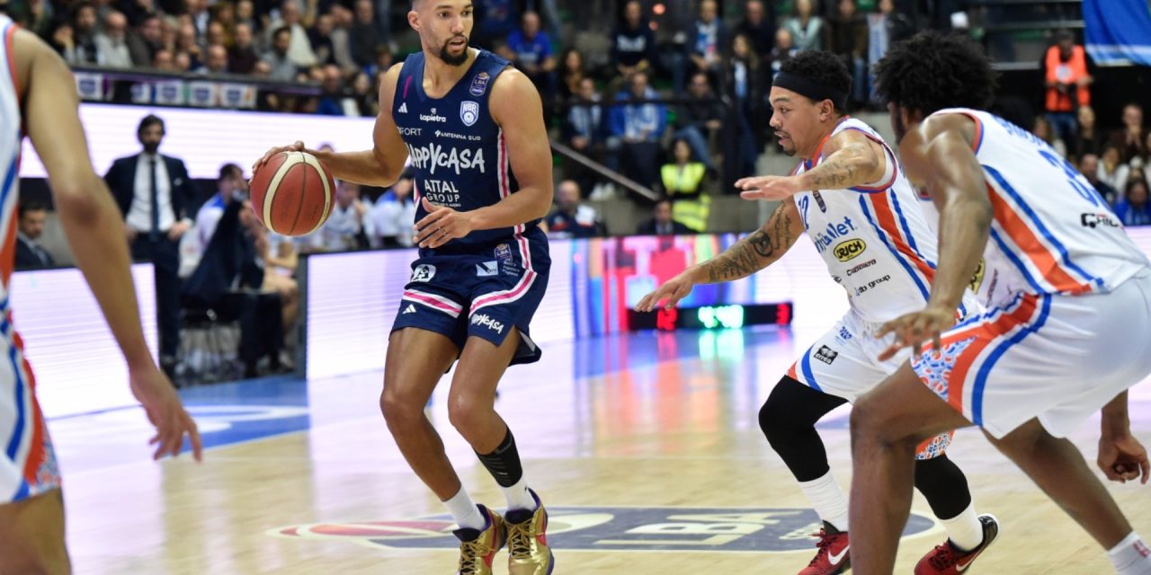https://www.newbasketbrindisi.it/wp-content/uploads/2023/12/WhatsApp-Image-2023-12-03-at-18.29.51-1-1280x640.jpg