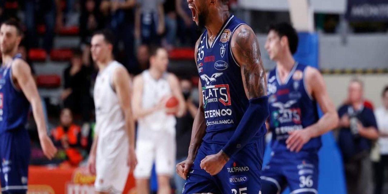 https://www.newbasketbrindisi.it/wp-content/uploads/2024/07/FB_IMG_1710659079859-1080x640-1-1280x640.jpg