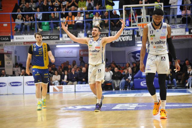 Difesa blindata: Valtur Brindisi torna alla vittoria