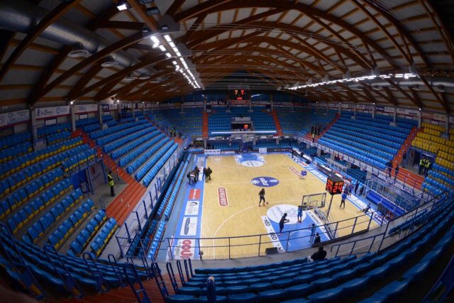 Gara 3 playoff: parte oggi la prelazione abbonati e vendita libera