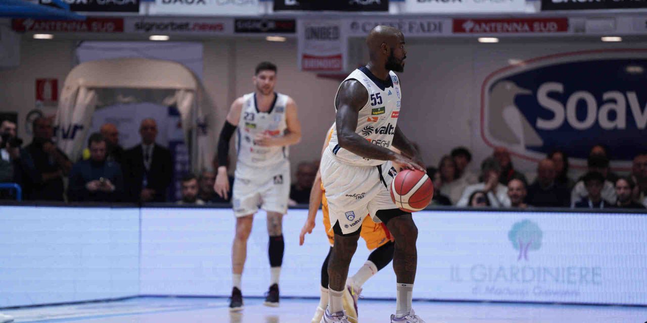 https://www.newbasketbrindisi.it/wp-content/uploads/2025/07/DSC07055-1280x640.jpg