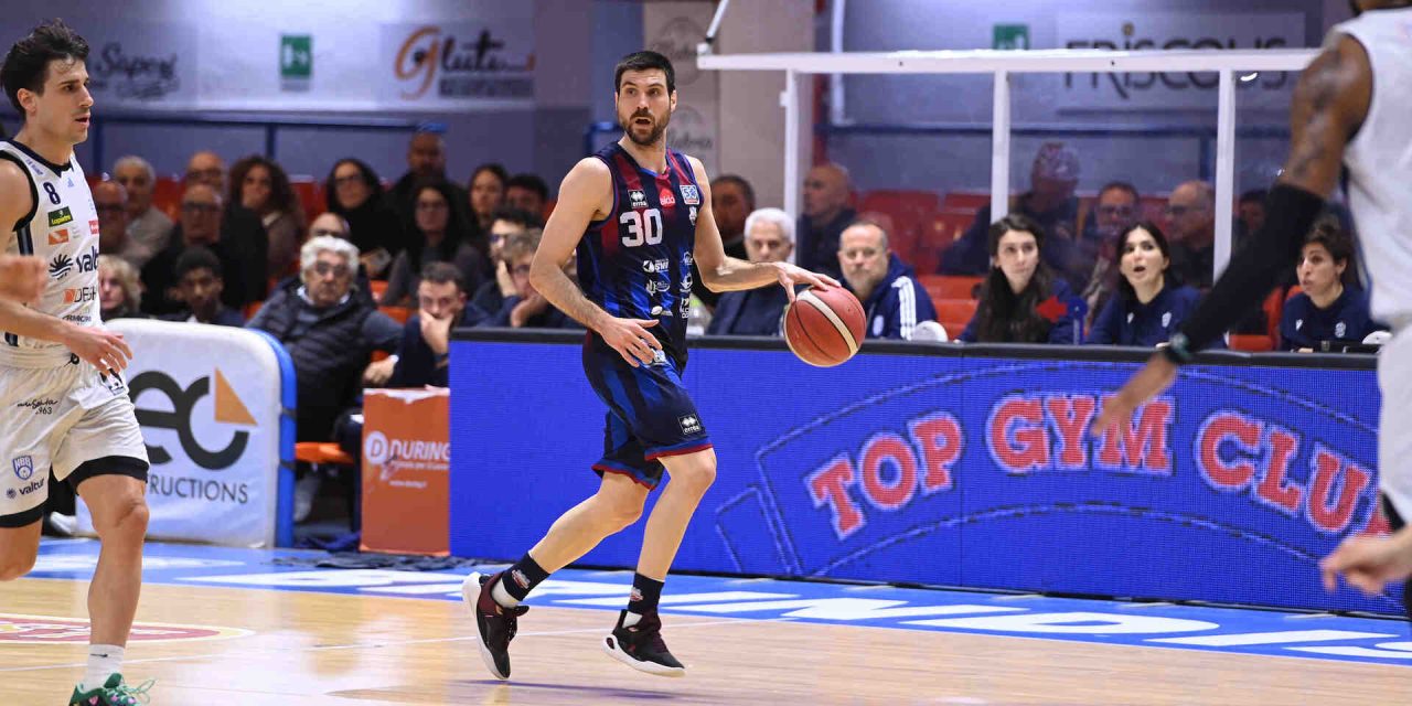 https://www.newbasketbrindisi.it/wp-content/uploads/2025/08/1176-1280x640.jpg