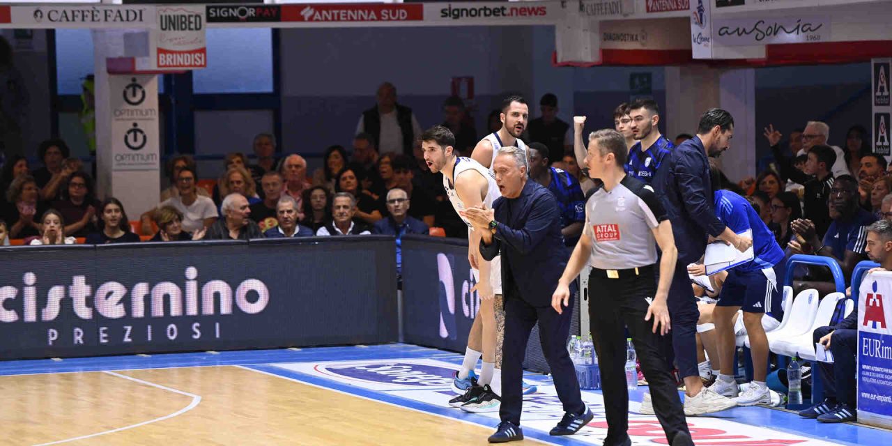 https://www.newbasketbrindisi.it/wp-content/uploads/2025/09/DSC_2142-1280x640.jpg