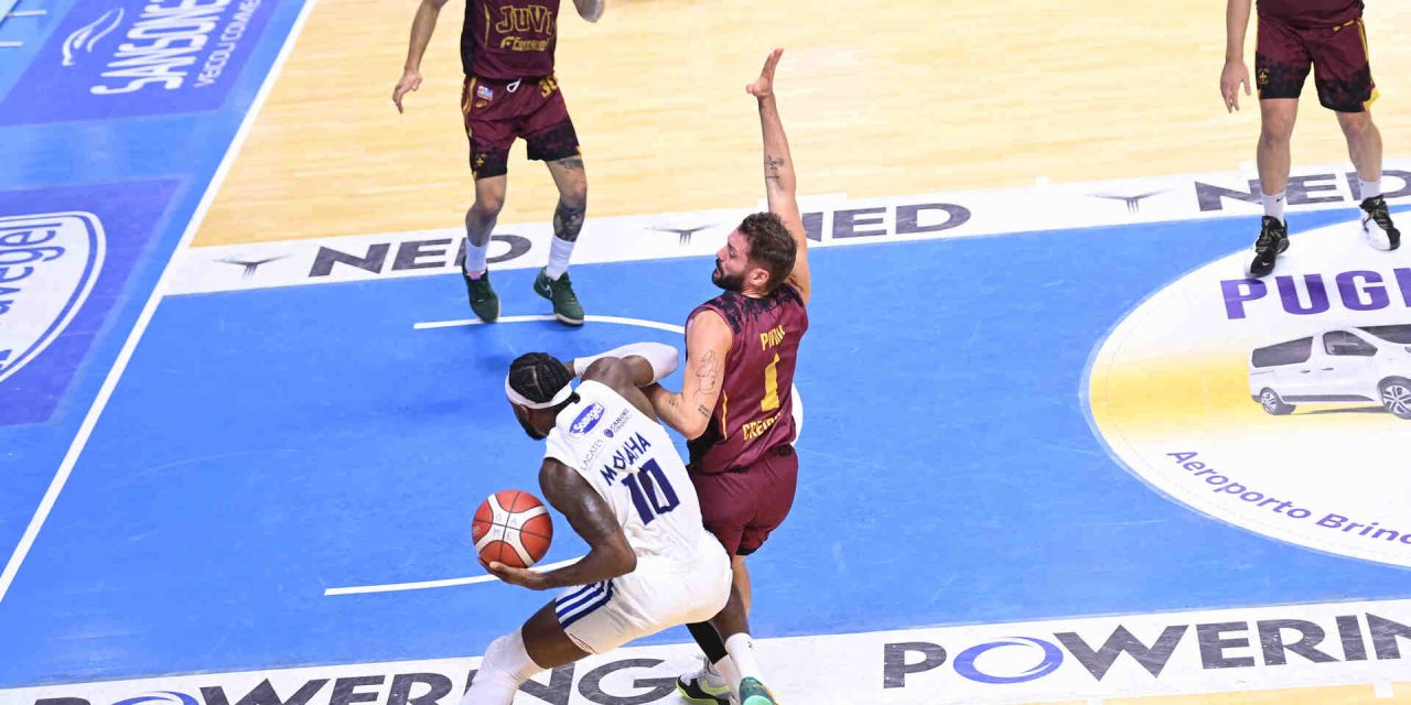 https://www.newbasketbrindisi.it/wp-content/uploads/2025/09/DSC_3549-1280x640.jpg