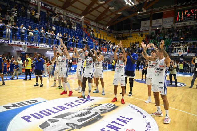 In vendita i biglietti per le partite interne della Valtur Brindisi al PalaPentassuglia nel girone di andata