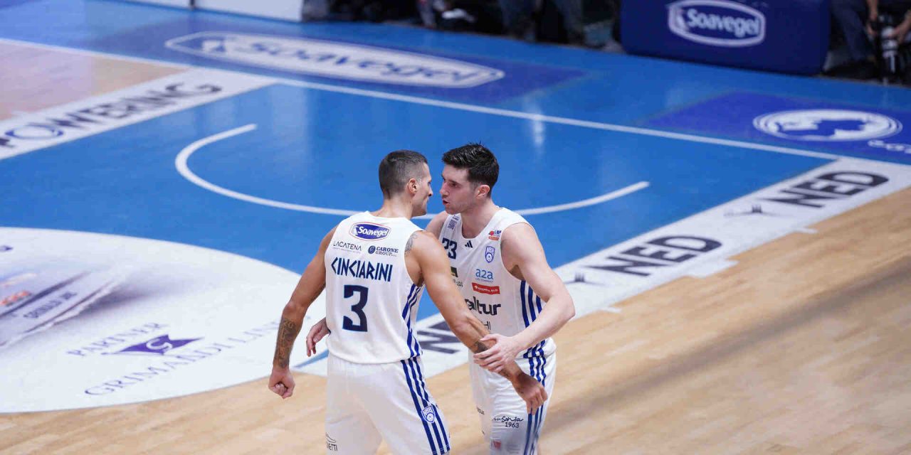 https://www.newbasketbrindisi.it/wp-content/uploads/2025/10/DSC01272-1280x640.jpg