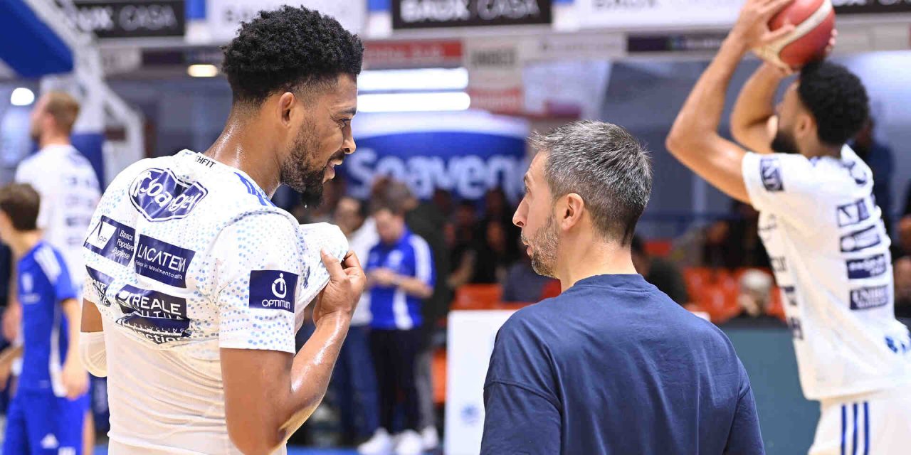https://www.newbasketbrindisi.it/wp-content/uploads/2025/10/nbb-foto-001-1-1-1280x640.jpg