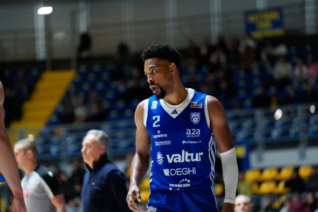 Valtur Brindisi scappa via, subisce la rimonta ma gestisce il vantaggio nel finale a Torino
