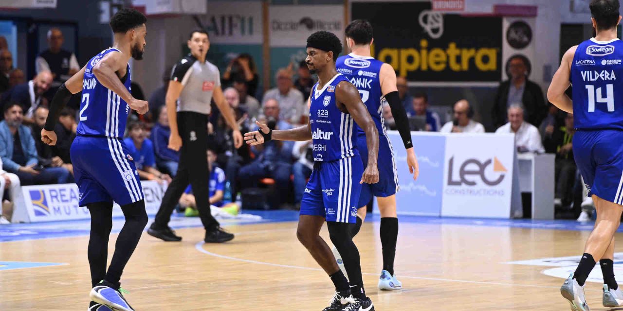https://www.newbasketbrindisi.it/wp-content/uploads/2025/11/DSC_3811-1280x640.jpg