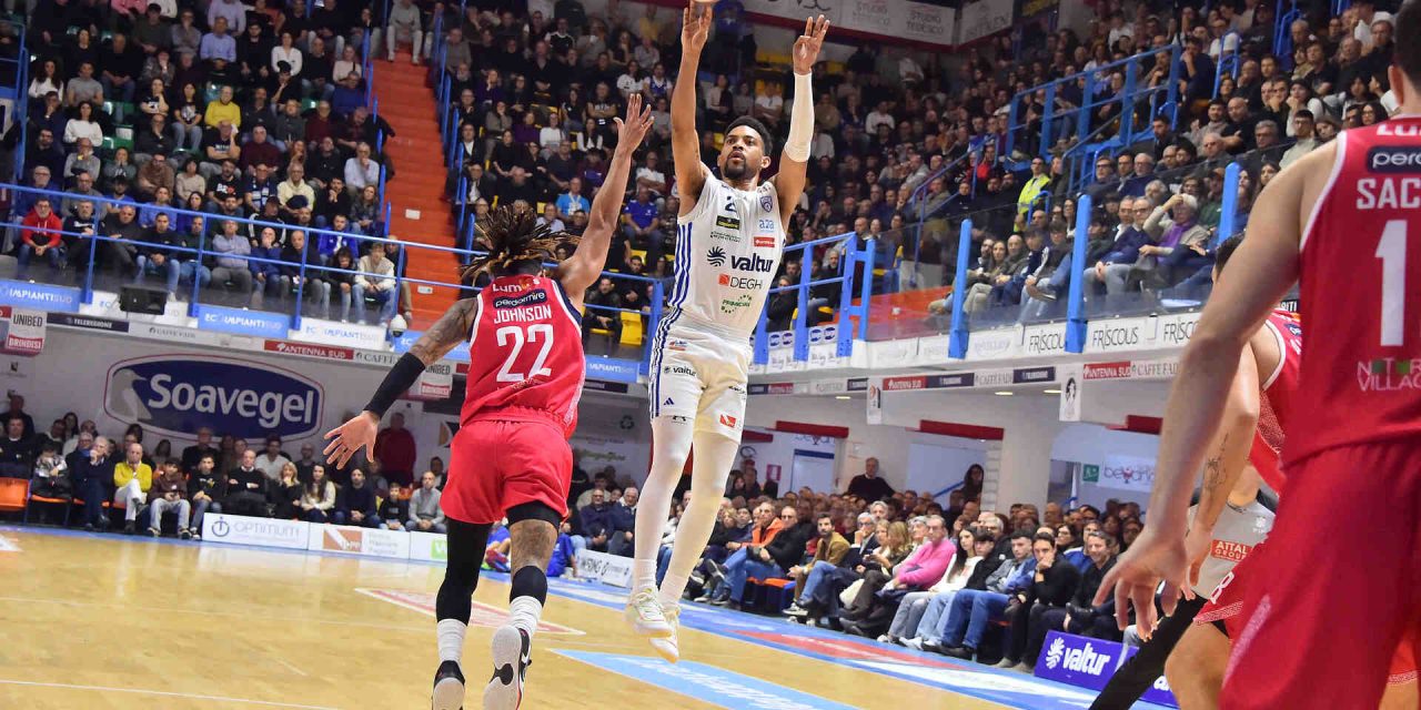https://www.newbasketbrindisi.it/wp-content/uploads/2025/12/18-1280x640.jpg