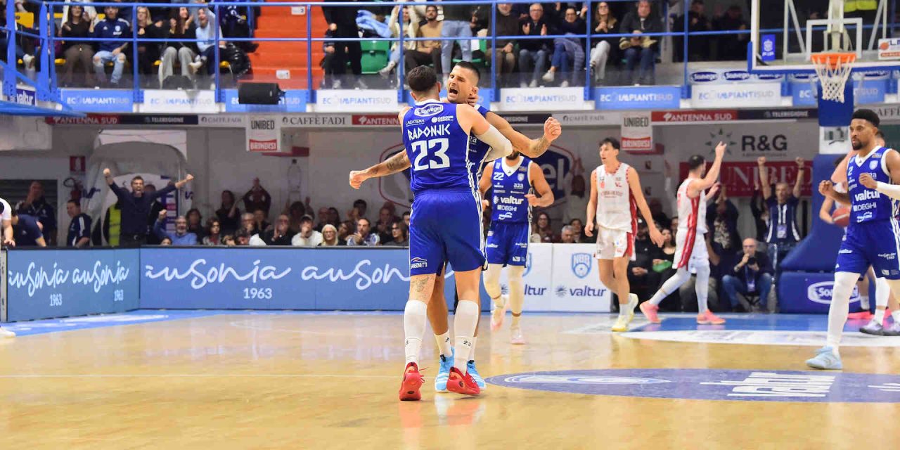 https://www.newbasketbrindisi.it/wp-content/uploads/2025/12/25-1280x640.jpg