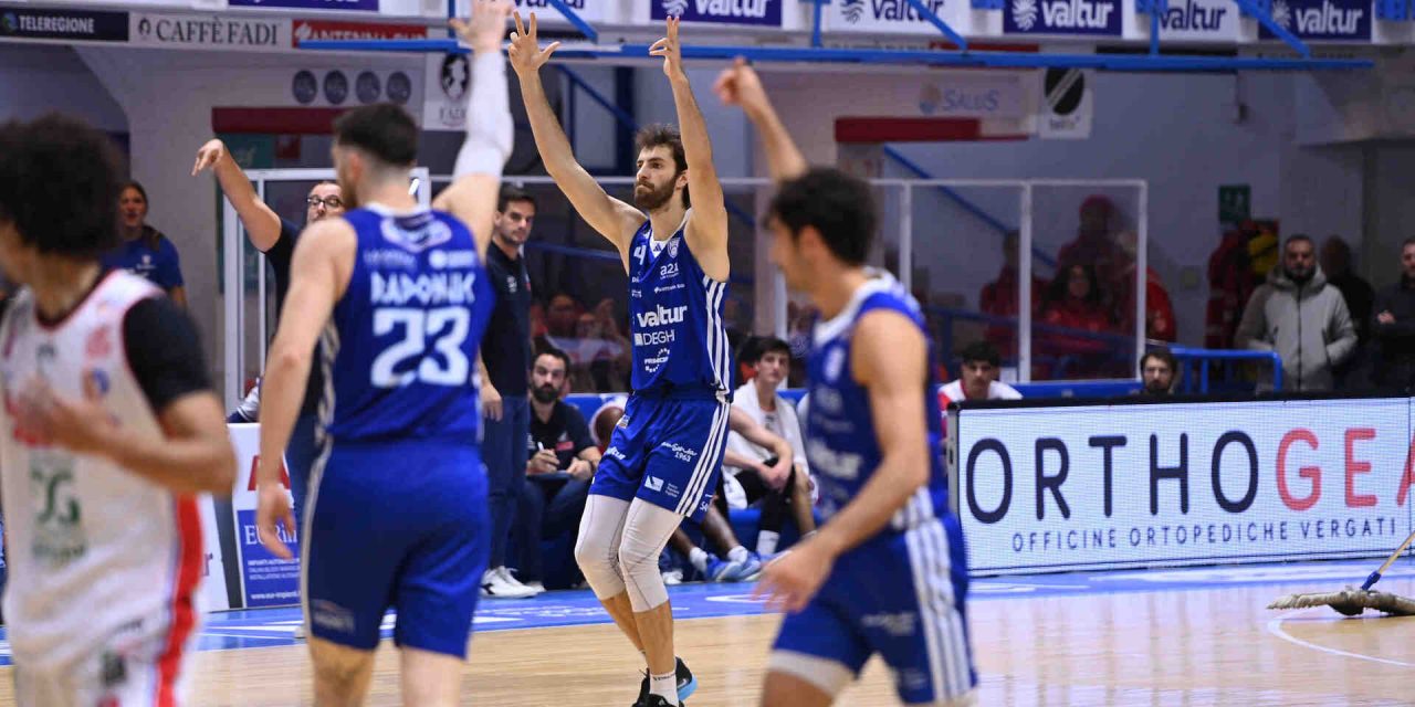 https://www.newbasketbrindisi.it/wp-content/uploads/2025/12/nbb-foto-001-1280x640.jpg