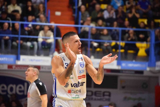 ‘Il Giardiniere’ match sponsor del big match Valtur Brindisi-Tezenis Verona. Cinciarini: “I dettagli faranno la differenza”