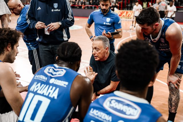 Bucchi: “Dover vincere non è mai facile, due punti importanti che volevamo fortemente”