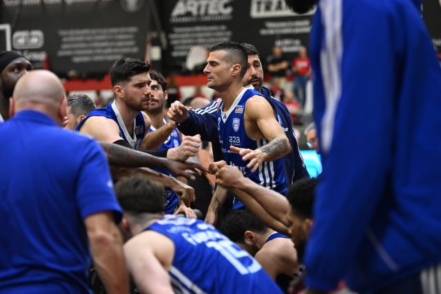 Bucchi: “Mi aspettavo una battaglia e così è stata, bravi i ragazzi a conquistare la vittoria”