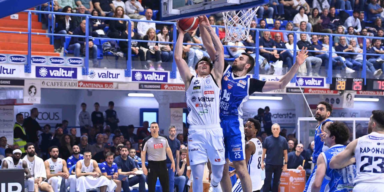 https://www.newbasketbrindisi.it/wp-content/uploads/2026/04/DSC_2945-1280x640.jpg