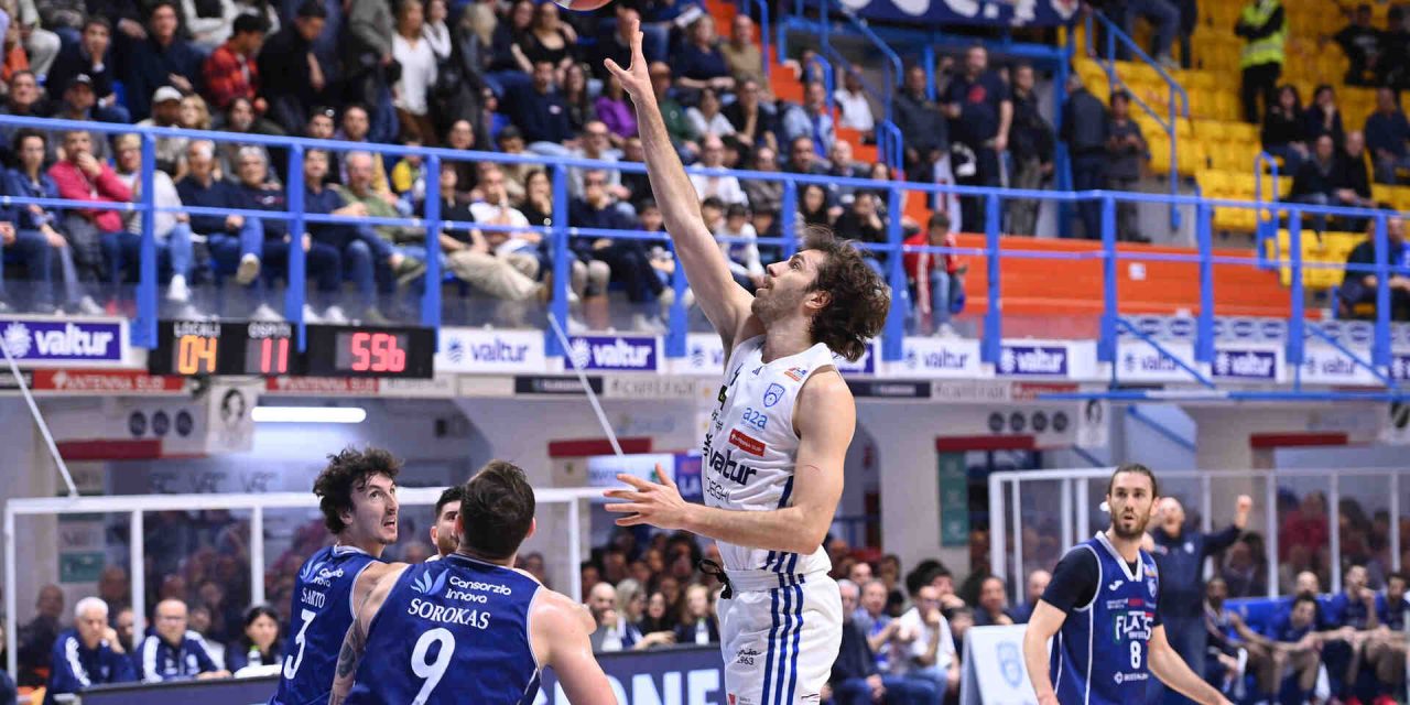 https://www.newbasketbrindisi.it/wp-content/uploads/2026/04/DSC_2960-1280x640.jpg