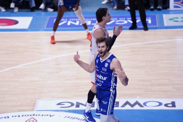 Lacatena Official Car e Gold Sponsor Valtur Brindisi