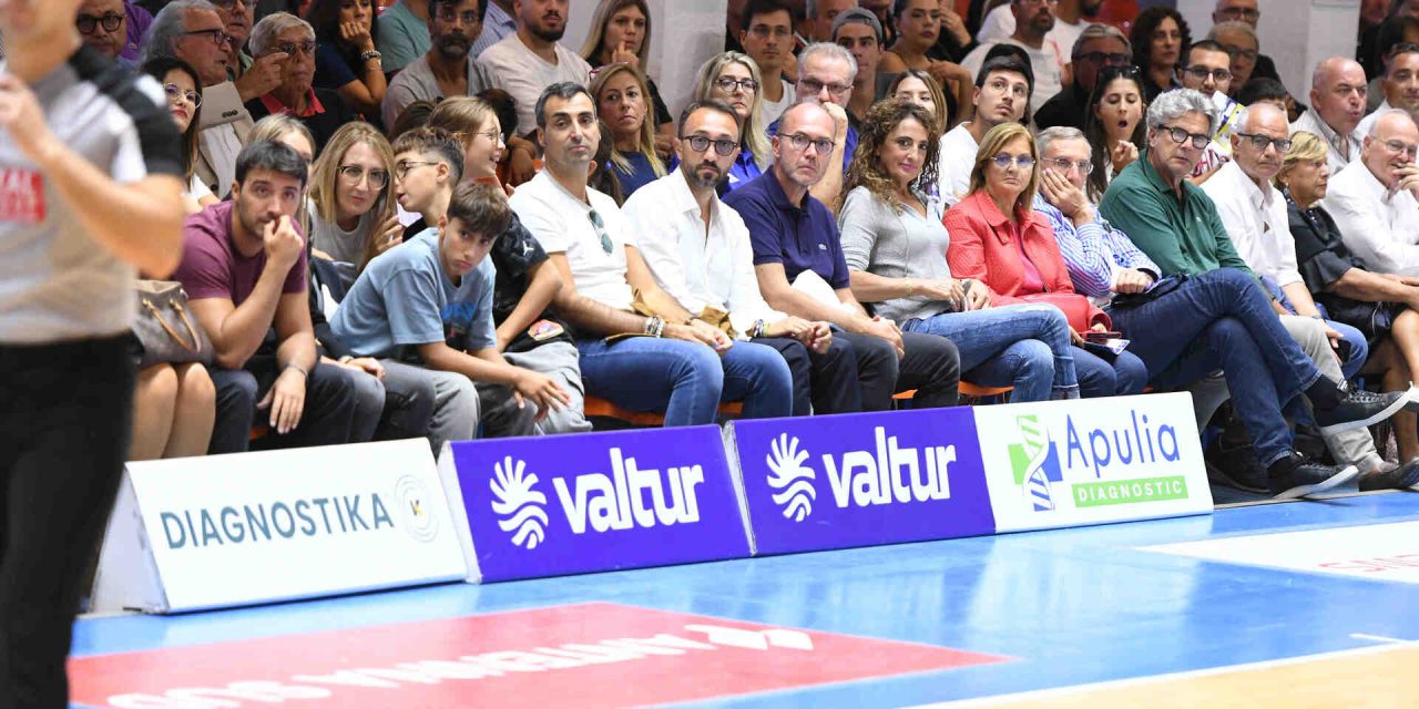 https://www.newbasketbrindisi.it/wp-content/uploads/2026/09/DSC_2265-1280x640.jpg