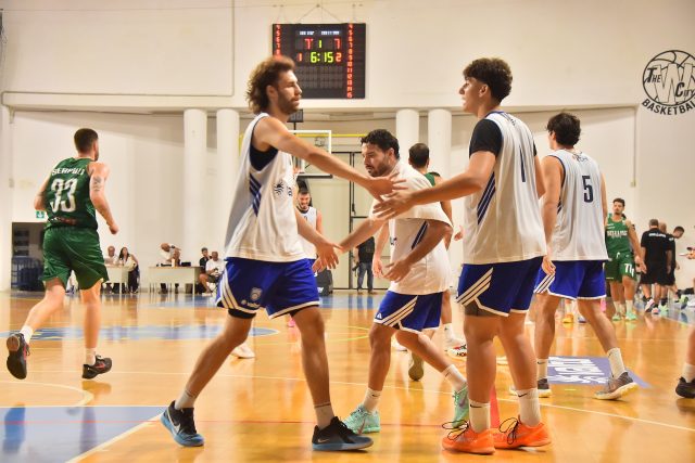 Il Trofeo Lovari in diretta TV e streaming su TeleRegione. Sabato sera in campo Brindisi-Pistoia