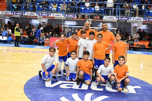 DEGHI Gold Sponsor Valtur Brindisi