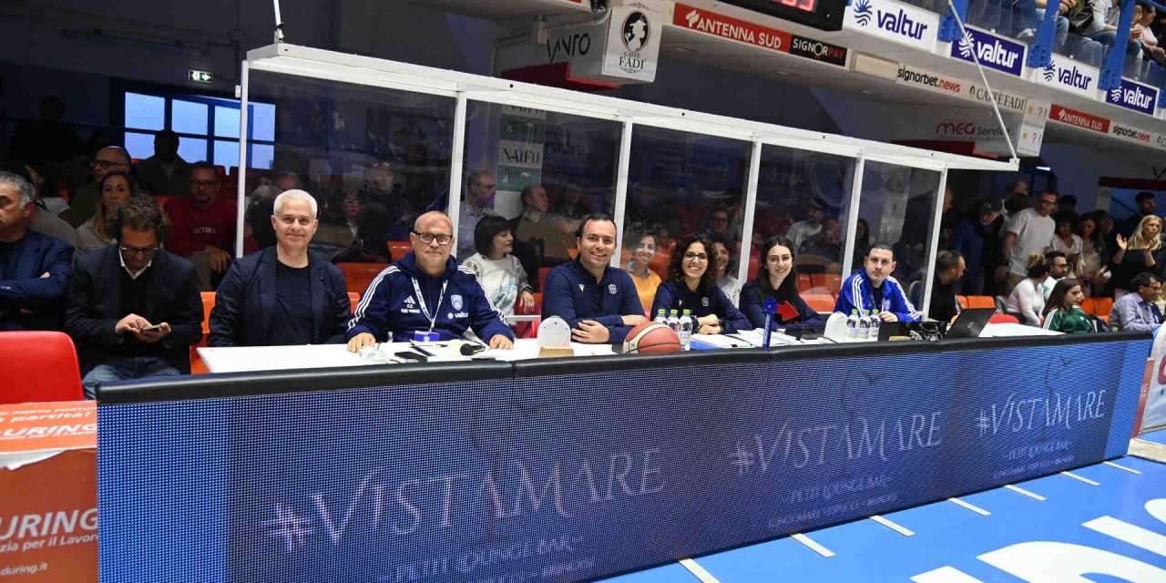 https://www.newbasketbrindisi.it/wp-content/uploads/2026/10/DA2_2069-1280x640.jpg