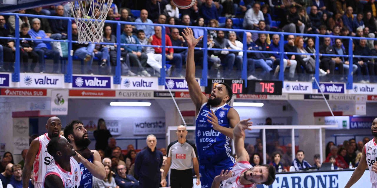 https://www.newbasketbrindisi.it/wp-content/uploads/2026/10/DSC_0546-1280x640.jpg